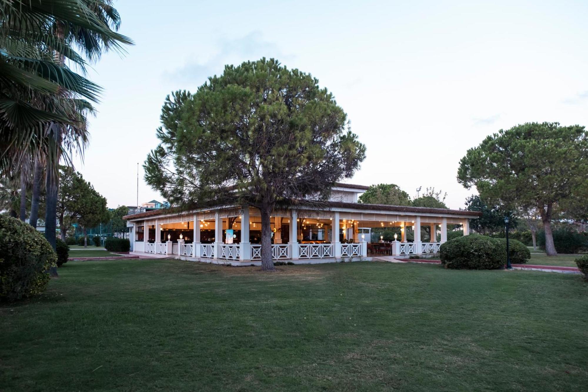 Hotel Ducale Lara Antalya Zewnętrze zdjęcie